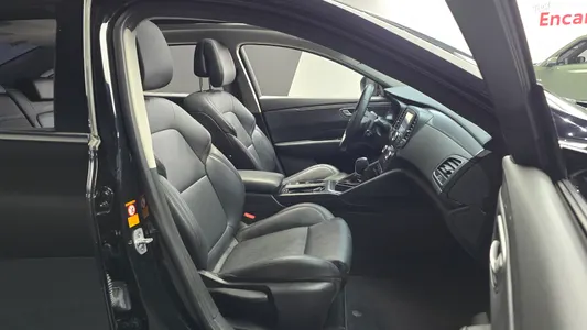 Renault Korea SM6 2.0 GDe SE 2016 10