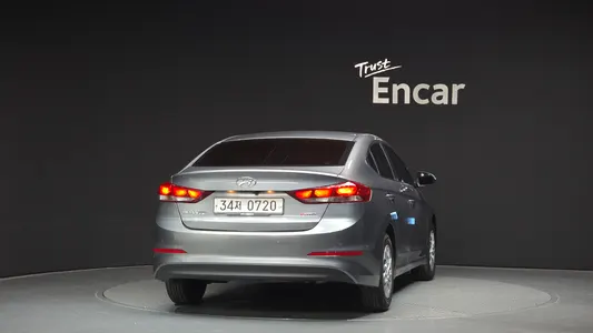 Hyundai AD 1.6 e-VGT 2016 4
