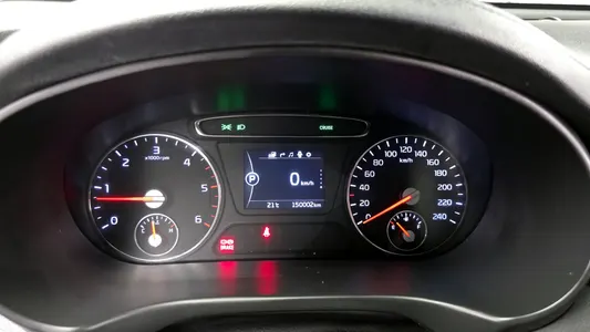 Kia Sorento 2.0 2WD 2014 8