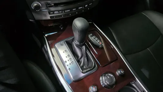 Infiniti Q70 3.7 AWD 2018 9