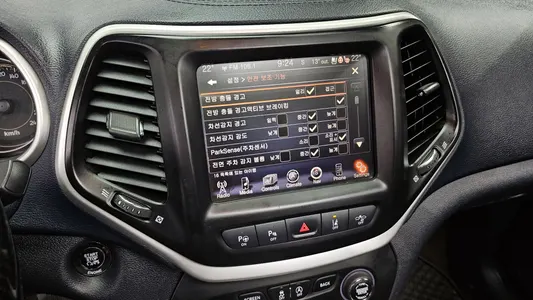 Jeep (KL) 2.0 4WD 2015 17