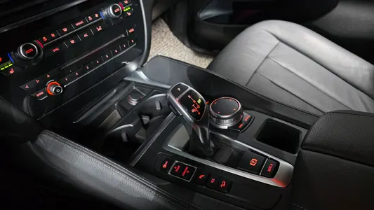 BMW X6 (F16) xDrive 30d 2018 9
