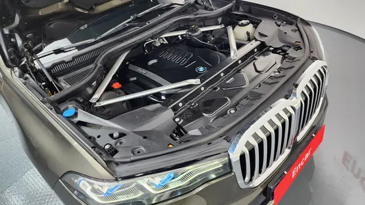 BMW X7 (G07) xDrive 40i M 6 2022 6