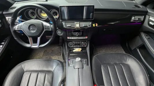 Mercedes-Benz CLS-Class W218 CLS350 2012 7