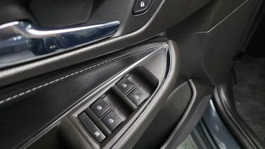 Chevrolet 크루즈 1.4 LT 2017 12