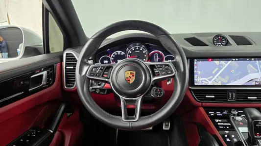Porsche (PO536) 3.0 2019 13