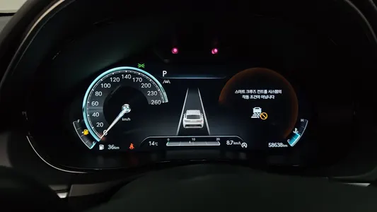 Genesis GV70 2.5T 2WD 2021 8