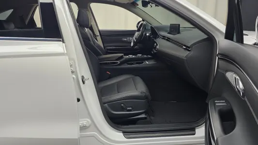 Genesis GV70 2.5T 2WD 2021 11
