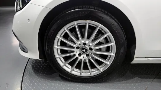 Mercedes-Benz E-Class W213 E250 2021 5