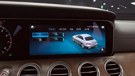 Mercedes-Benz E-Class W213 E250 2021 15