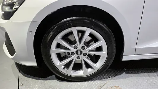 Audi A3 (8Y) 40 TFSI 2025 5