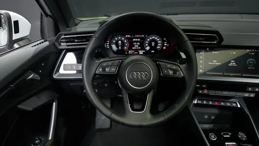 Audi A3 (8Y) 40 TFSI 2025 13