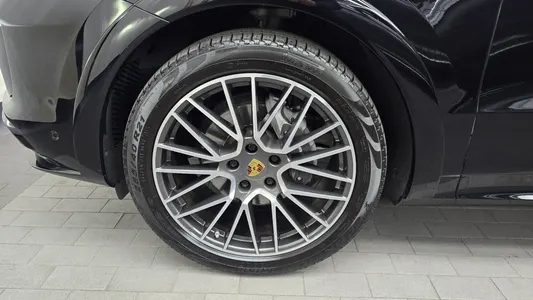 Porsche (PO536) 3.0 2021 5