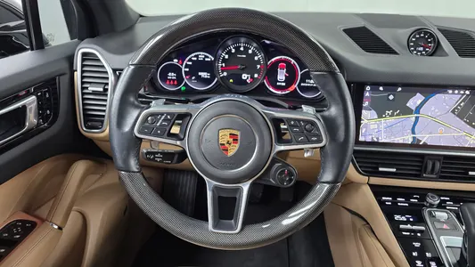 Porsche (PO536) 3.0 2021 13