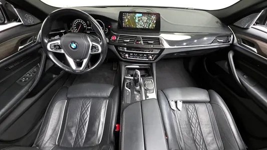 BMW 5 Series (G30) 530i M 2017 7