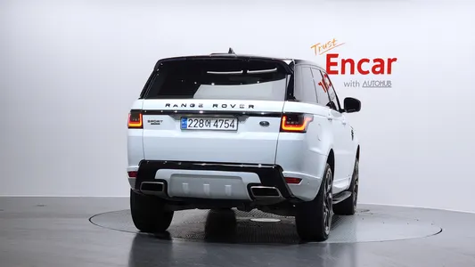 Land Rover 2 3.0 SDV6 HSE 2019 4