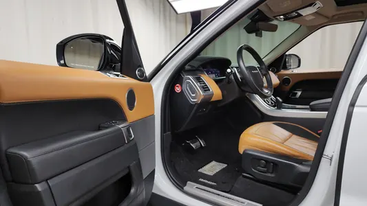 Land Rover 2 3.0 SDV6 HSE 2019 10