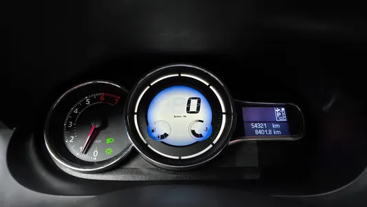 Renault Korea SM3 XE 2014 8
