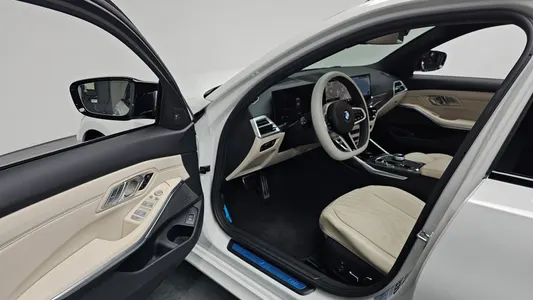 BMW 3 Series (G20) M340i xDrive 2025 10