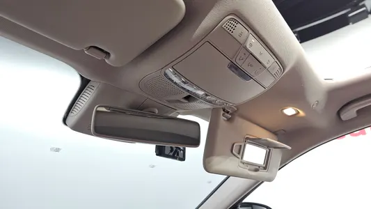 Mercedes-Benz E-Class W213 E200 2018 14