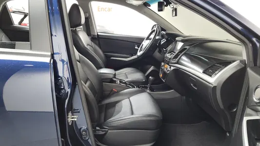 KG Mobility C 2.2 2WD 2018 10