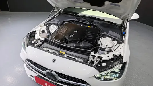 Mercedes-Benz C-Class W206 C300 AMG Line 2022 6
