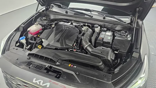 Kia K8 3.5 LPG 2WD 2024 6