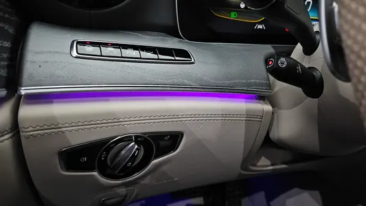 Mercedes-Benz AMG GT 4 43 4MATIC+ 2020 17
