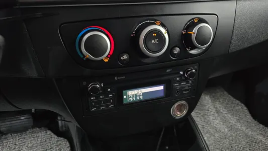 Renault Korea SM3 SE 2016 14