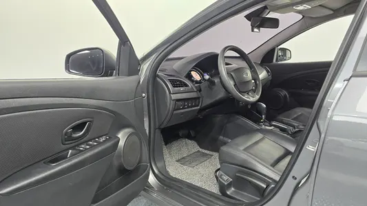Renault Korea SM3 SE 2016 10