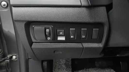 Renault Korea SM3 SE 2016 17