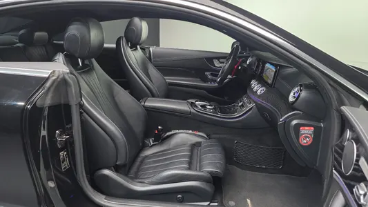 Mercedes-Benz E-Class W213 E220d 2019 10
