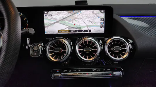 Mercedes-Benz GLA-Class H247 GLA45 AMG 4MATIC+ 2022 13