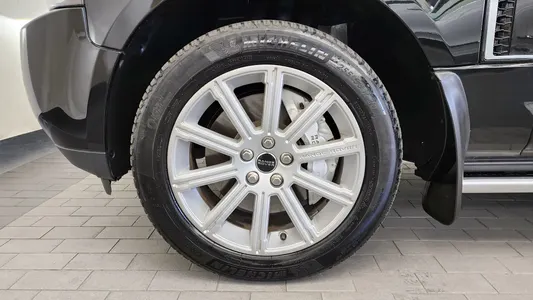 Land Rover 레인지로버 V8 5.0 Supercharged 2012 5