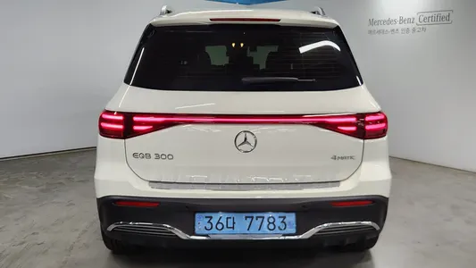 Mercedes-Benz EQB X243 EQB300 4MATIC AMG 2024 4