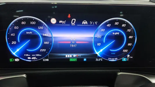 Mercedes-Benz EQB X243 EQB300 4MATIC AMG 2024 8