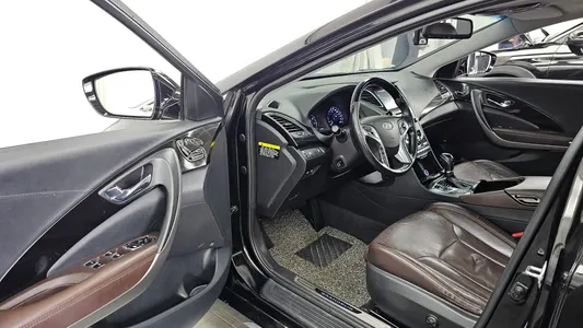 Hyundai Grandeur HG HG300 2014 10