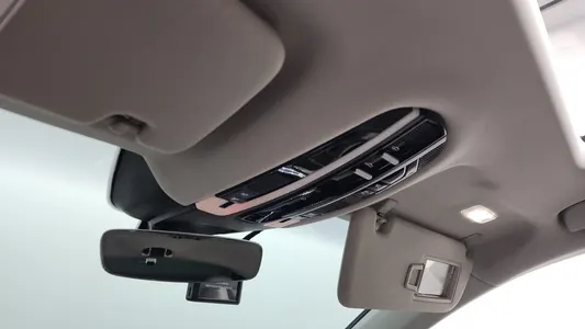 Porsche (971) 2.9 AWD E- 2018 17