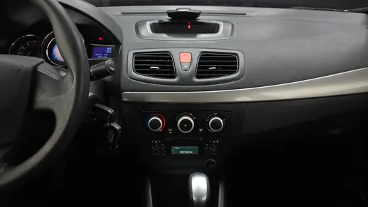 Renault Korea SM3 SE 2014 15