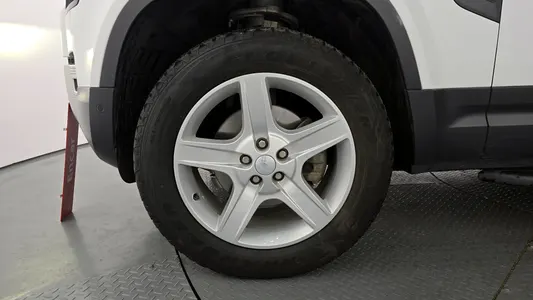 Land Rover (L663) 110 D250 SE 2021 5