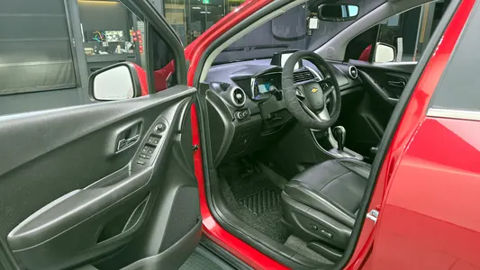 Chevrolet 트랙스 1.4 LT 2016 10