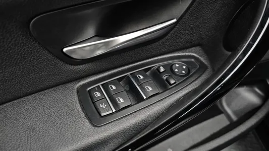 BMW 3 Series GT (F34) GT 320d 2019 17