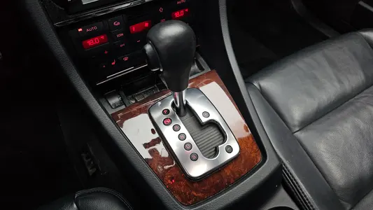 Audi A4 2.0 TFSI 2007 9