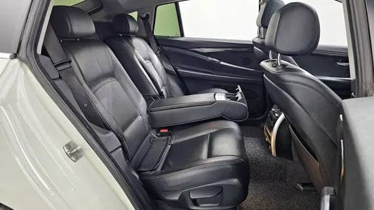 BMW 5 Series GT (F07) GT ED Edition 2014 12