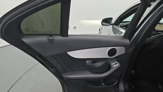 Mercedes-Benz C-Class W205 C350e 2018 25