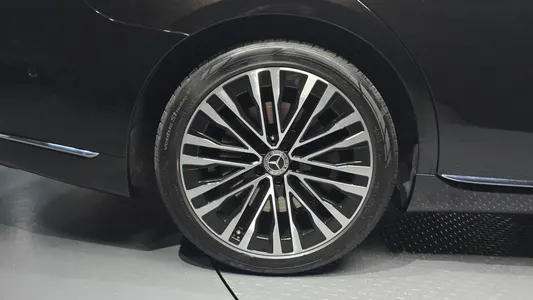 Mercedes-Benz S-Class W223 S580L 4MATIC 2021 5