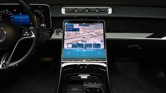 Mercedes-Benz S-Class W223 S580L 4MATIC 2021 13