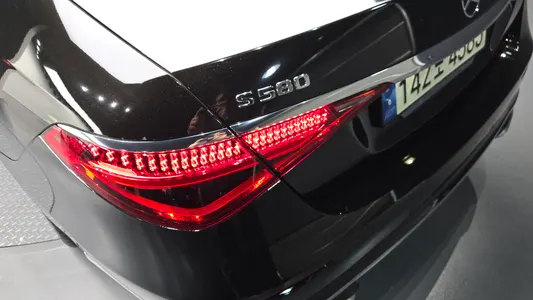 Mercedes-Benz S-Class W223 S580L 4MATIC 2021 23