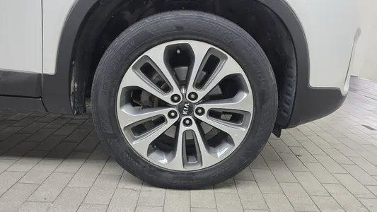 Kia R 2.0 2WD 2013 21