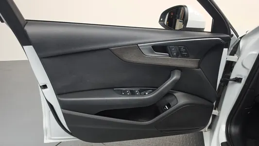 Audi A4 (B9) 40 TFSI 2019 24